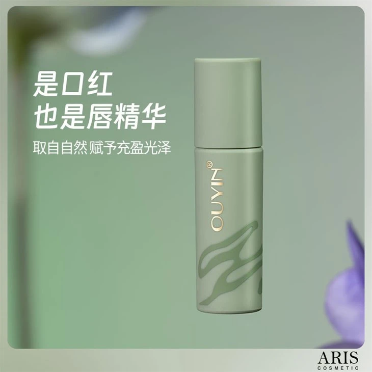 Plant geëxtraheerde lipgloss